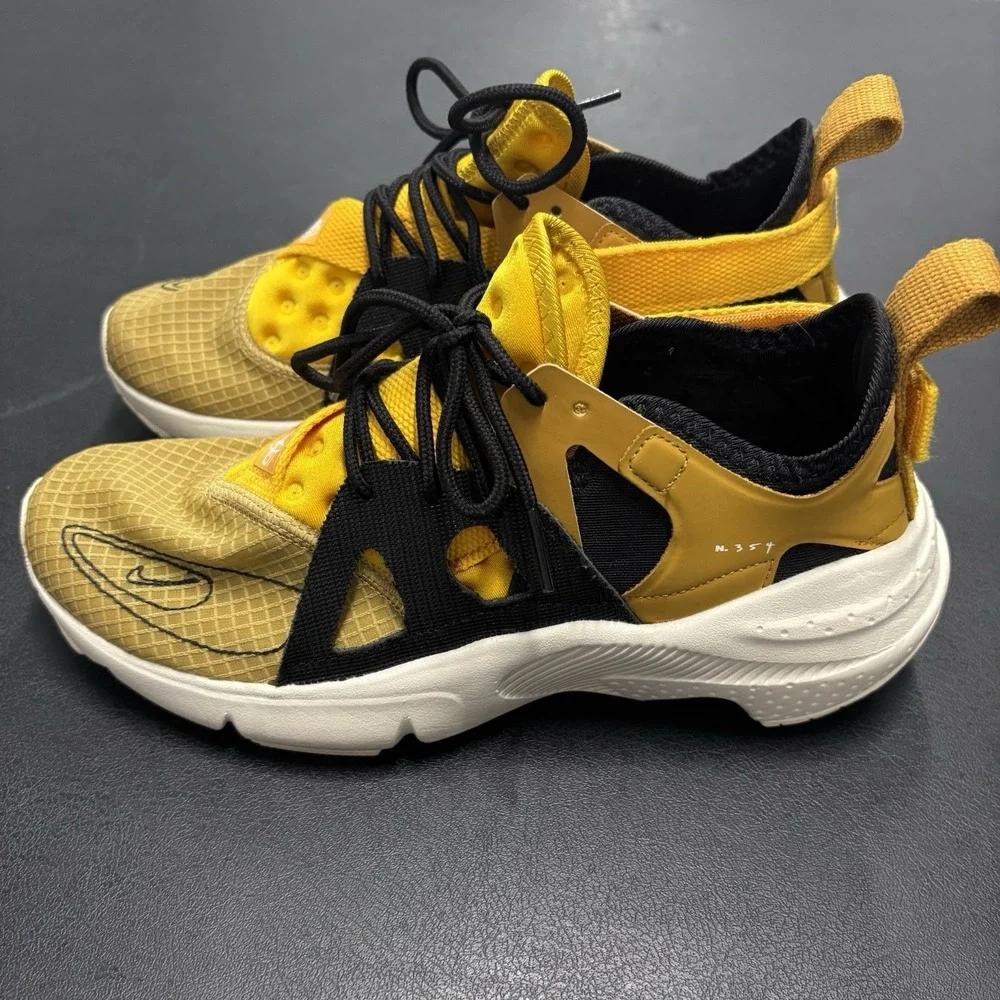 Nike Huarache Type Golden BQ5102-700 Men's Size 6.5 Yellow Gold Shoes Lace Up
